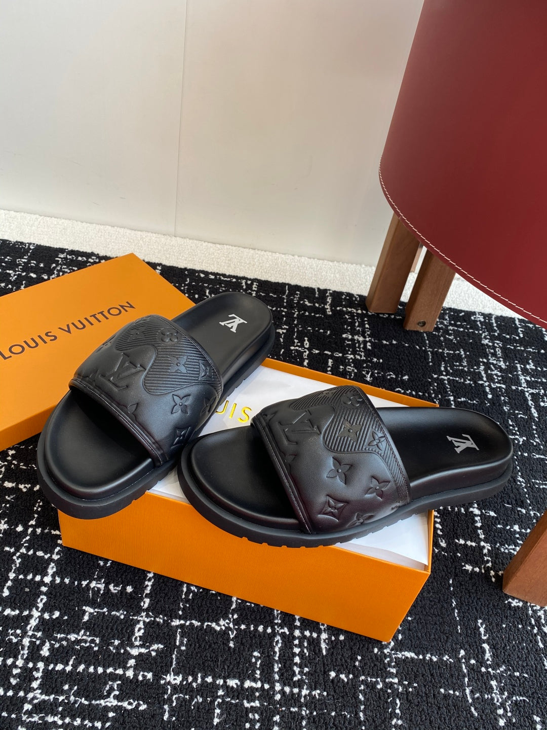 LuxluxHouse Best Quality Sandals Louis Vuitton
