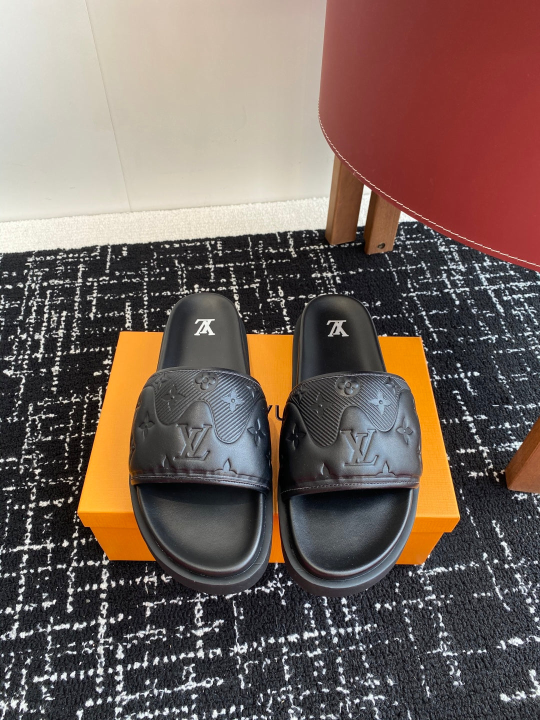 LuxluxHouse Best Quality Sandals Louis Vuitton