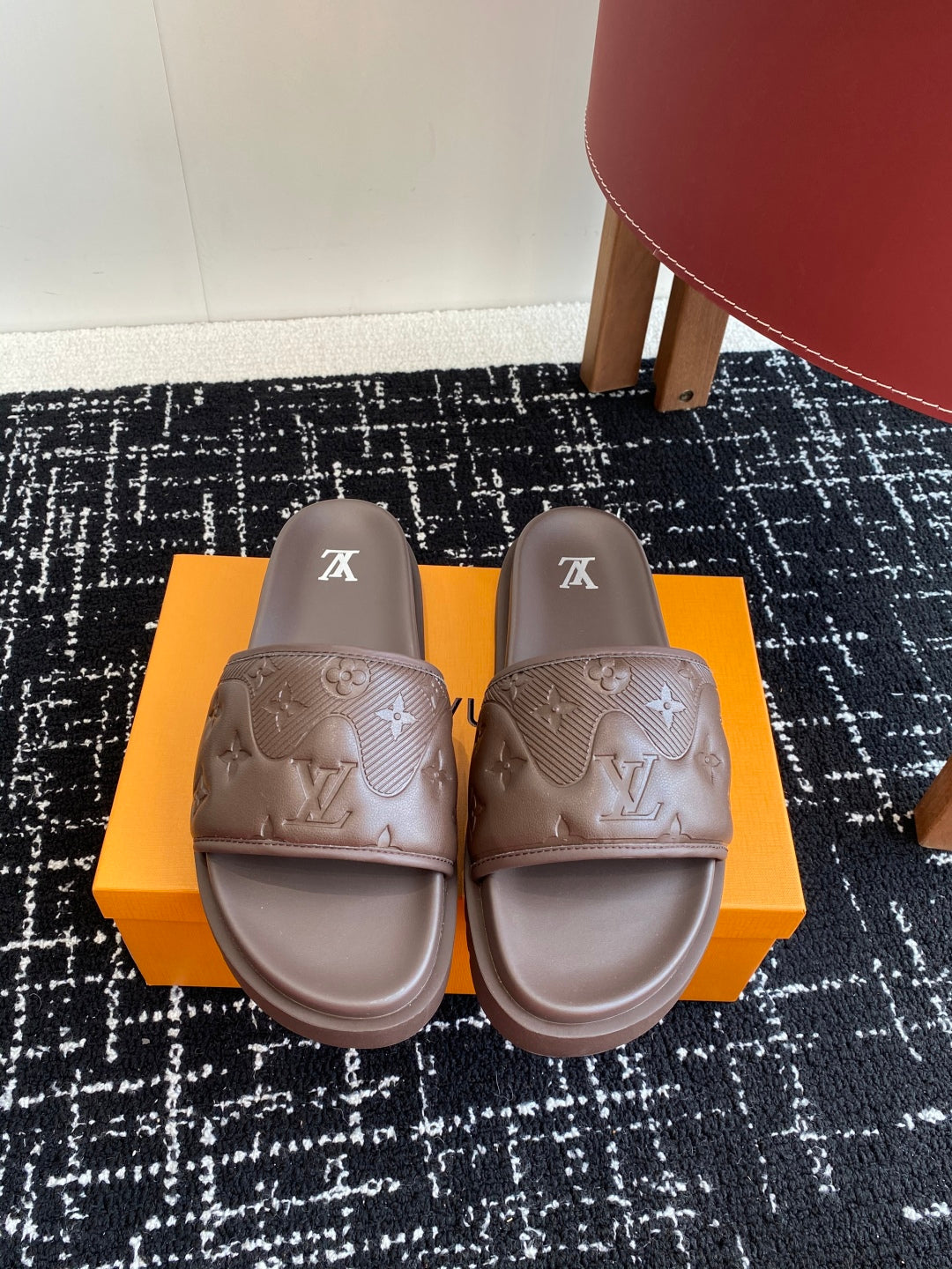 LuxluxHouse Best Quality Sandals Louis Vuitton