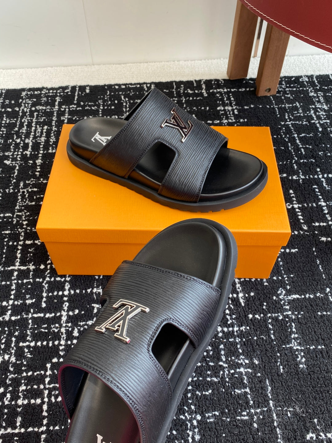 LuxluxHouse Best Quality Sandals Louis Vuitton