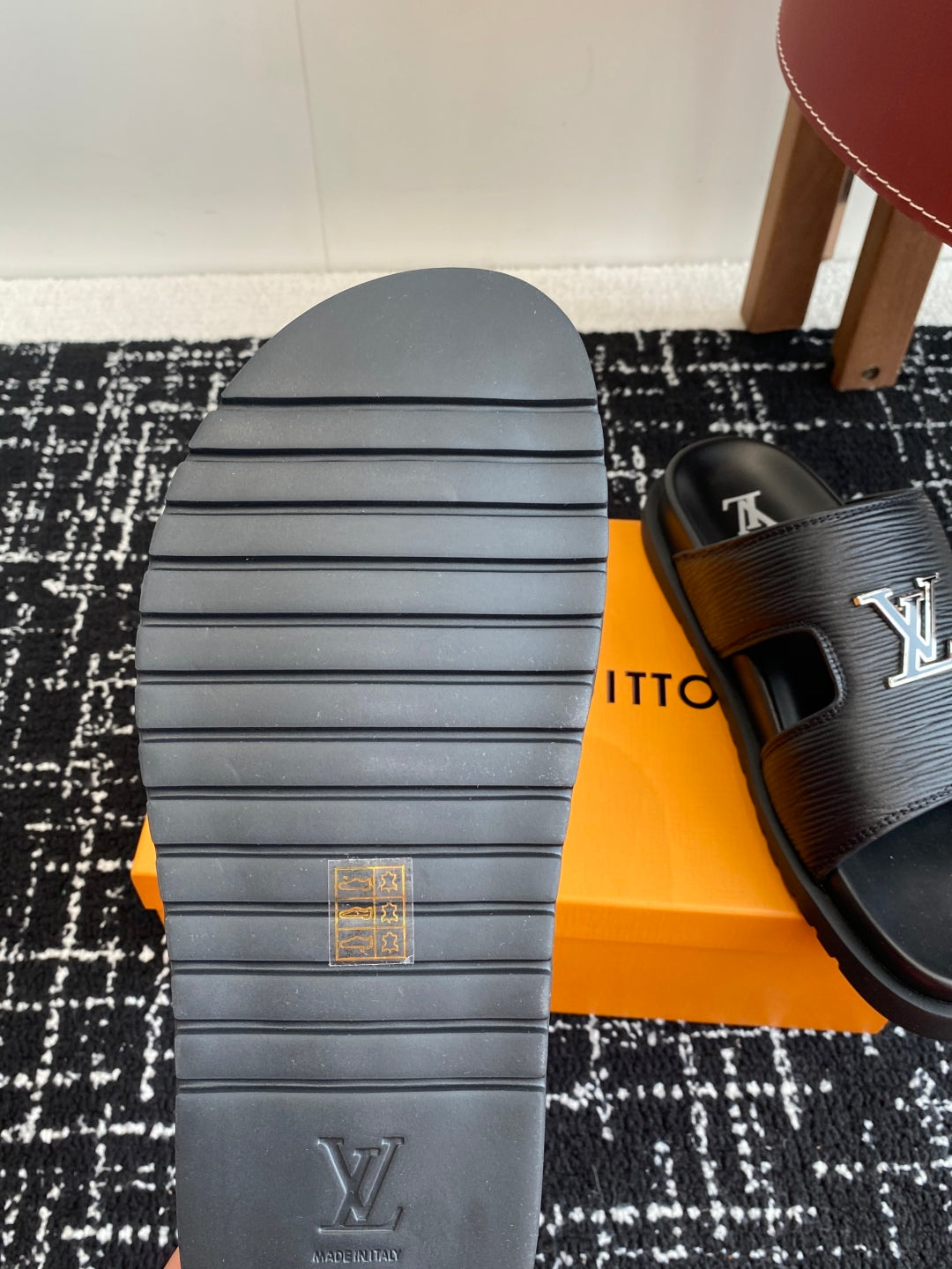 LuxluxHouse Best Quality Sandals Louis Vuitton