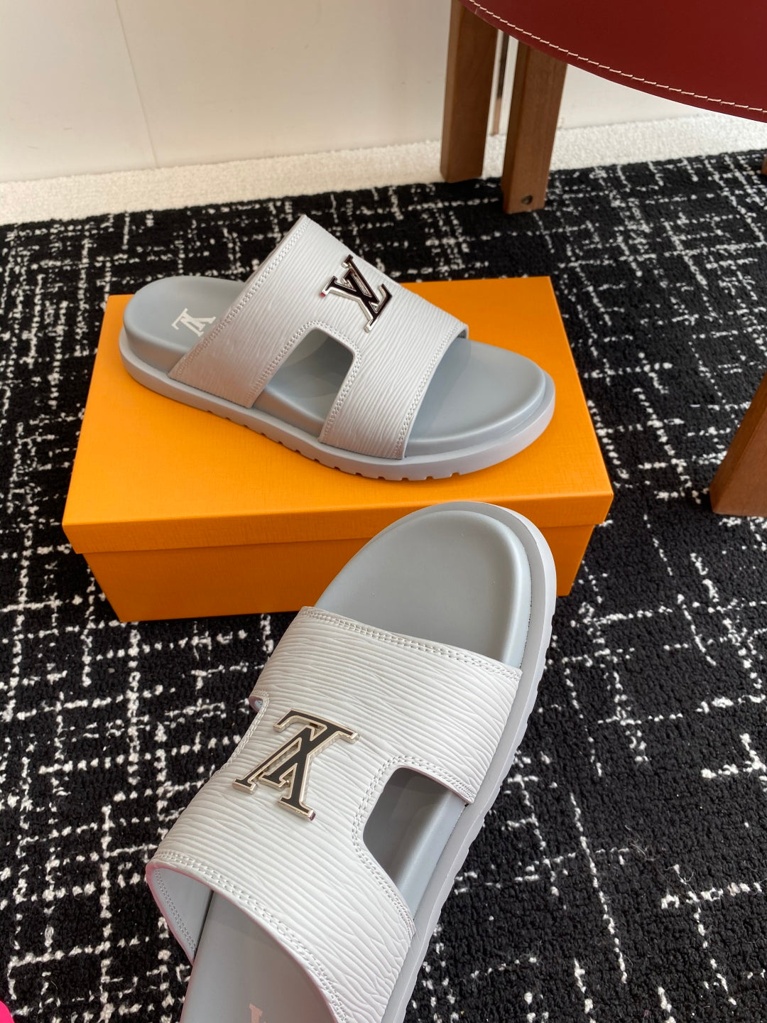 LuxluxHouse Best Quality Sandals Louis Vuitton