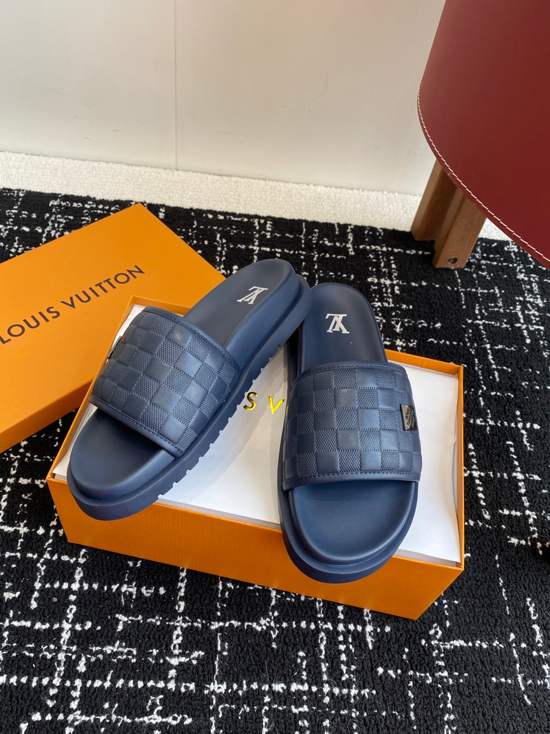 LuxluxHouse Best Quality Sandals Louis Vuitton