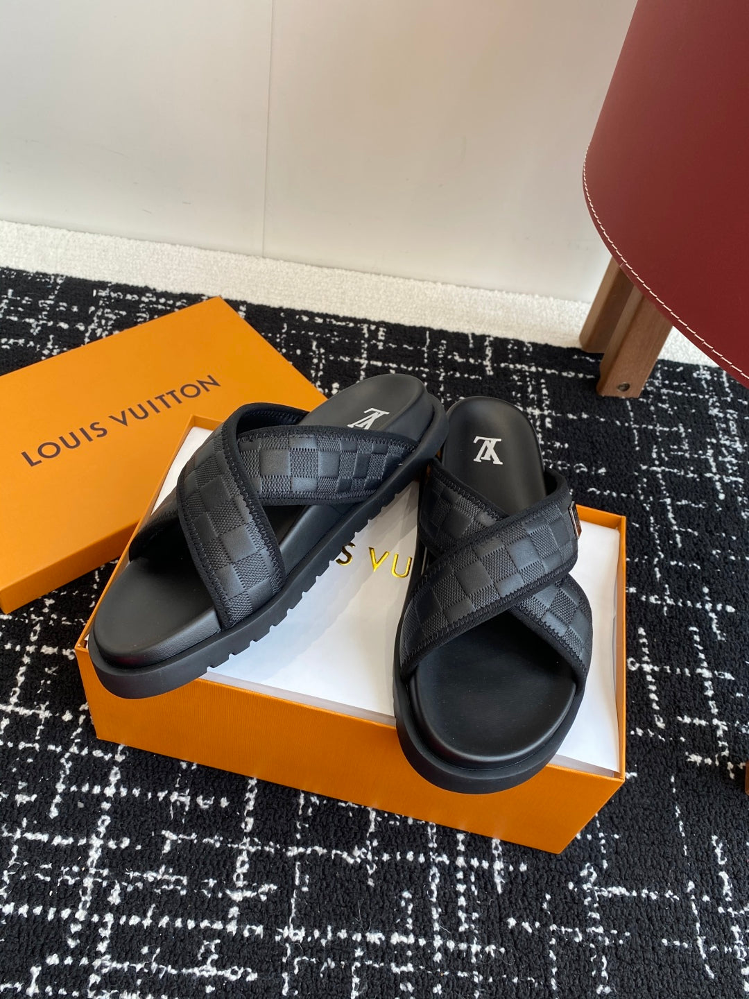 LuxluxHouse Best Quality Sandals Louis Vuitton