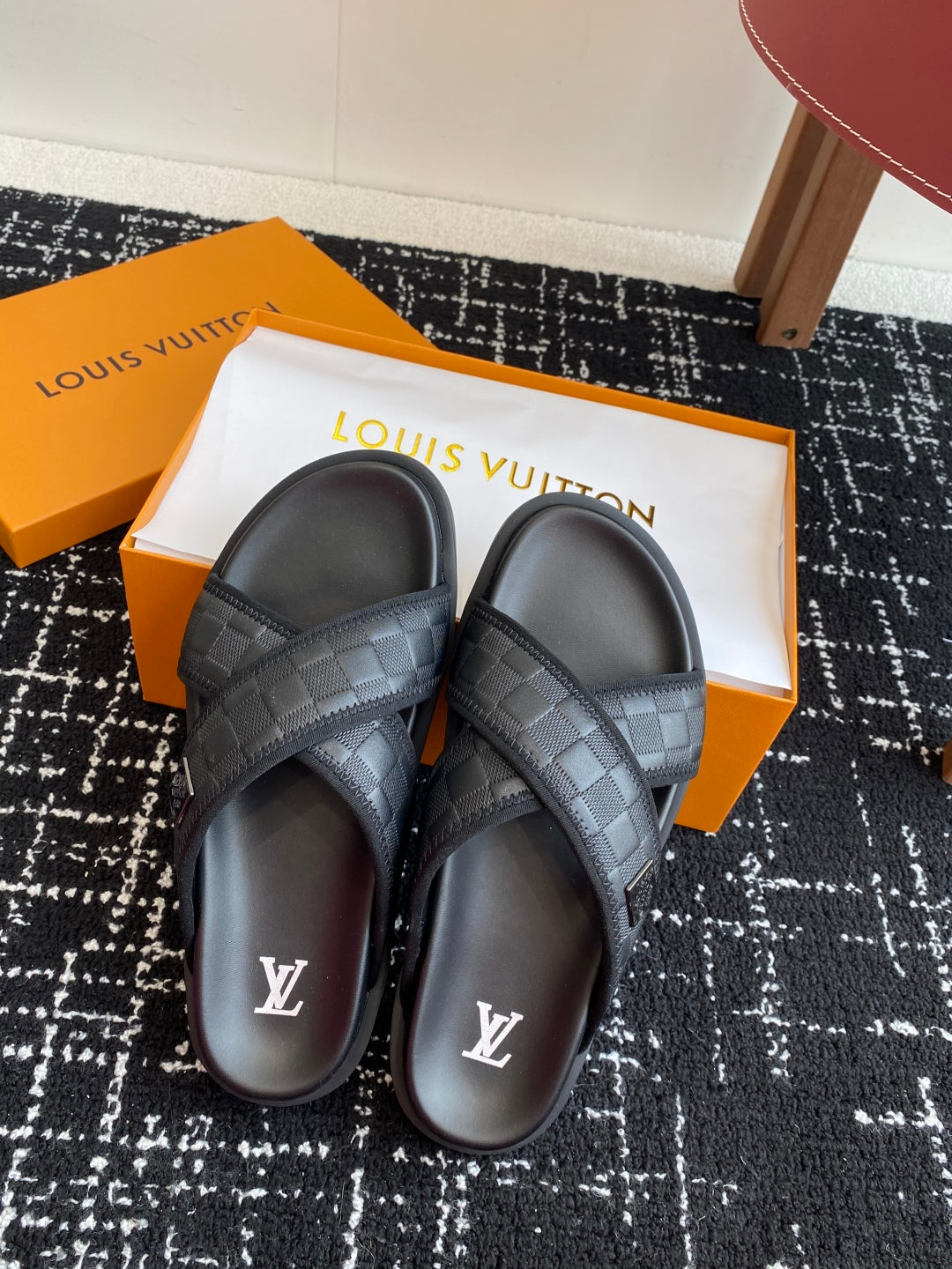 LuxluxHouse Best Quality Sandals Louis Vuitton