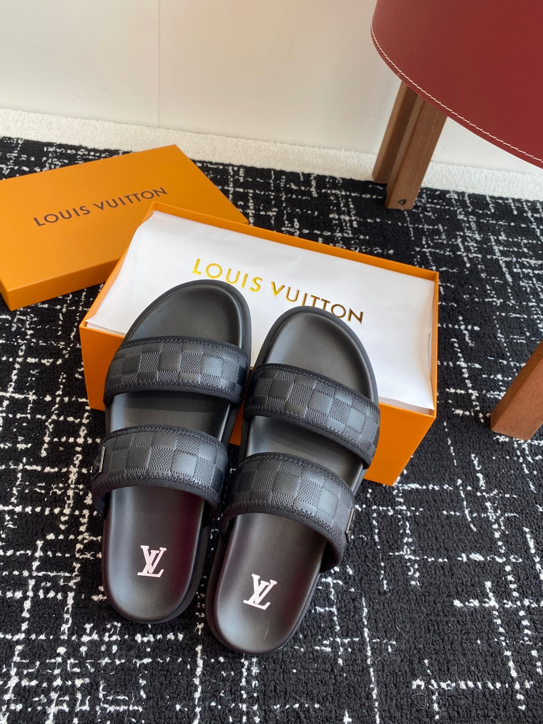 LuxluxHouse Best Quality Sandals Louis Vuitton