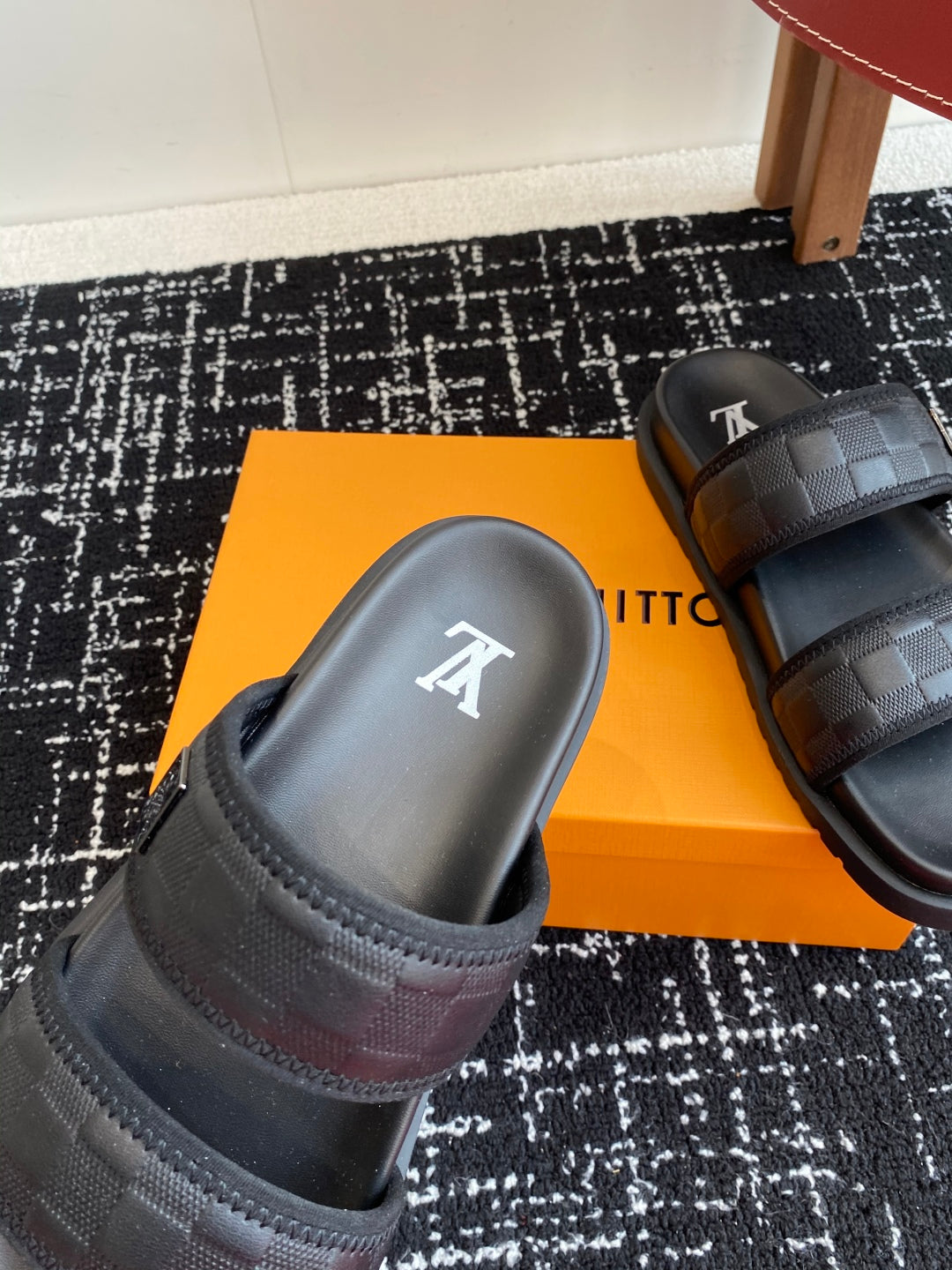 LuxluxHouse Best Quality Sandals Louis Vuitton