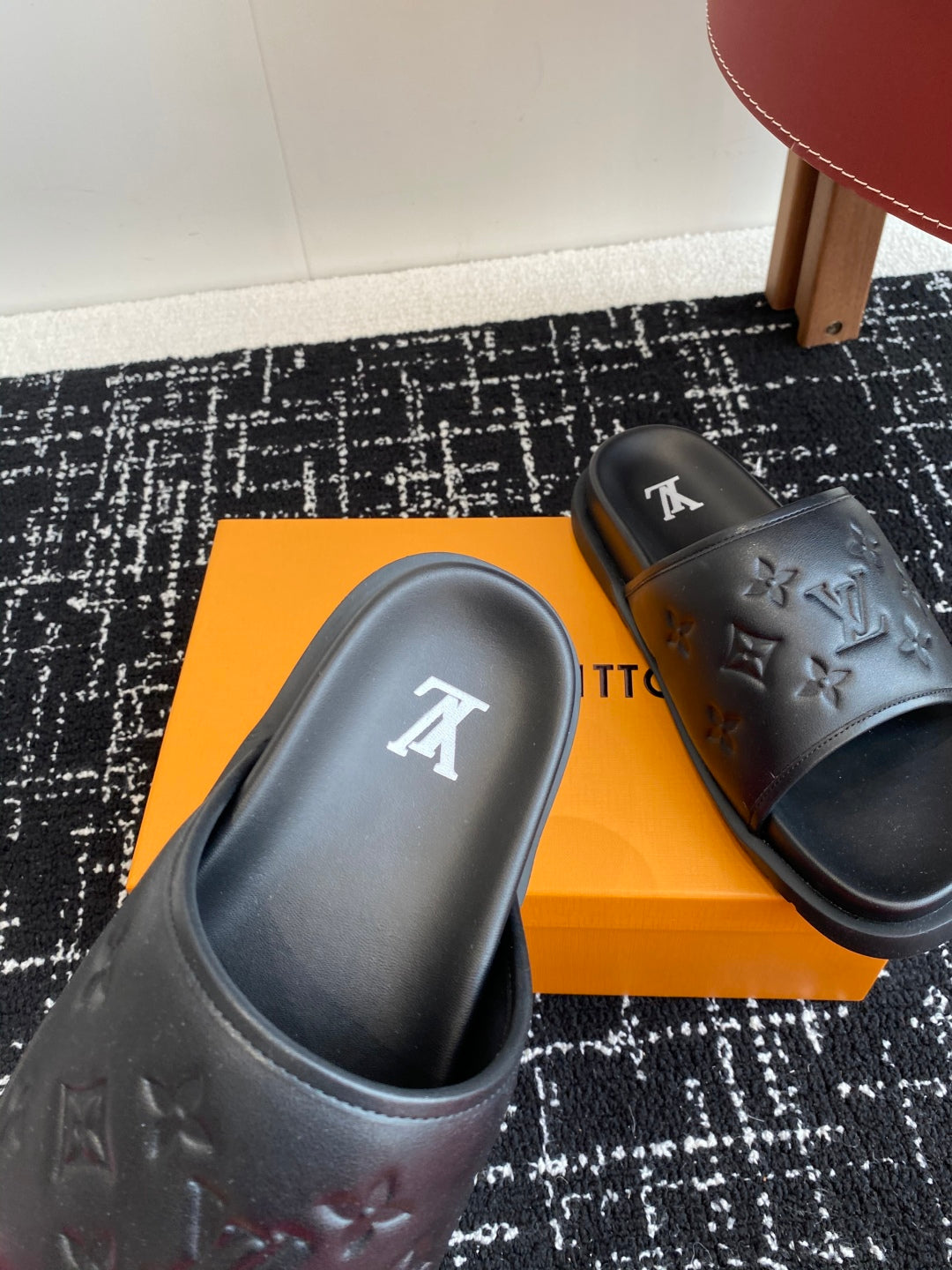 LuxluxHouse Best Quality Sandals Louis Vuitton