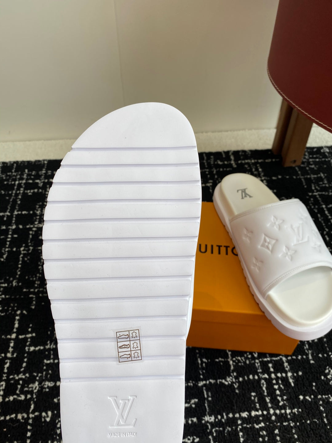 LuxluxHouse Best Quality Sandals Louis Vuitton