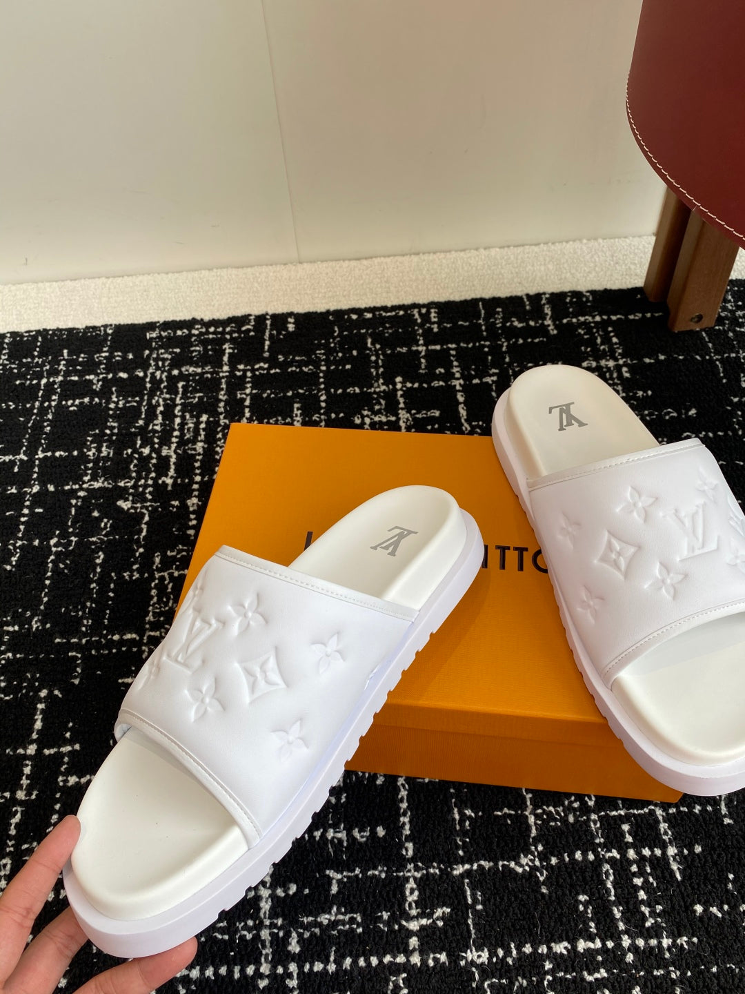 LuxluxHouse Best Quality Sandals Louis Vuitton