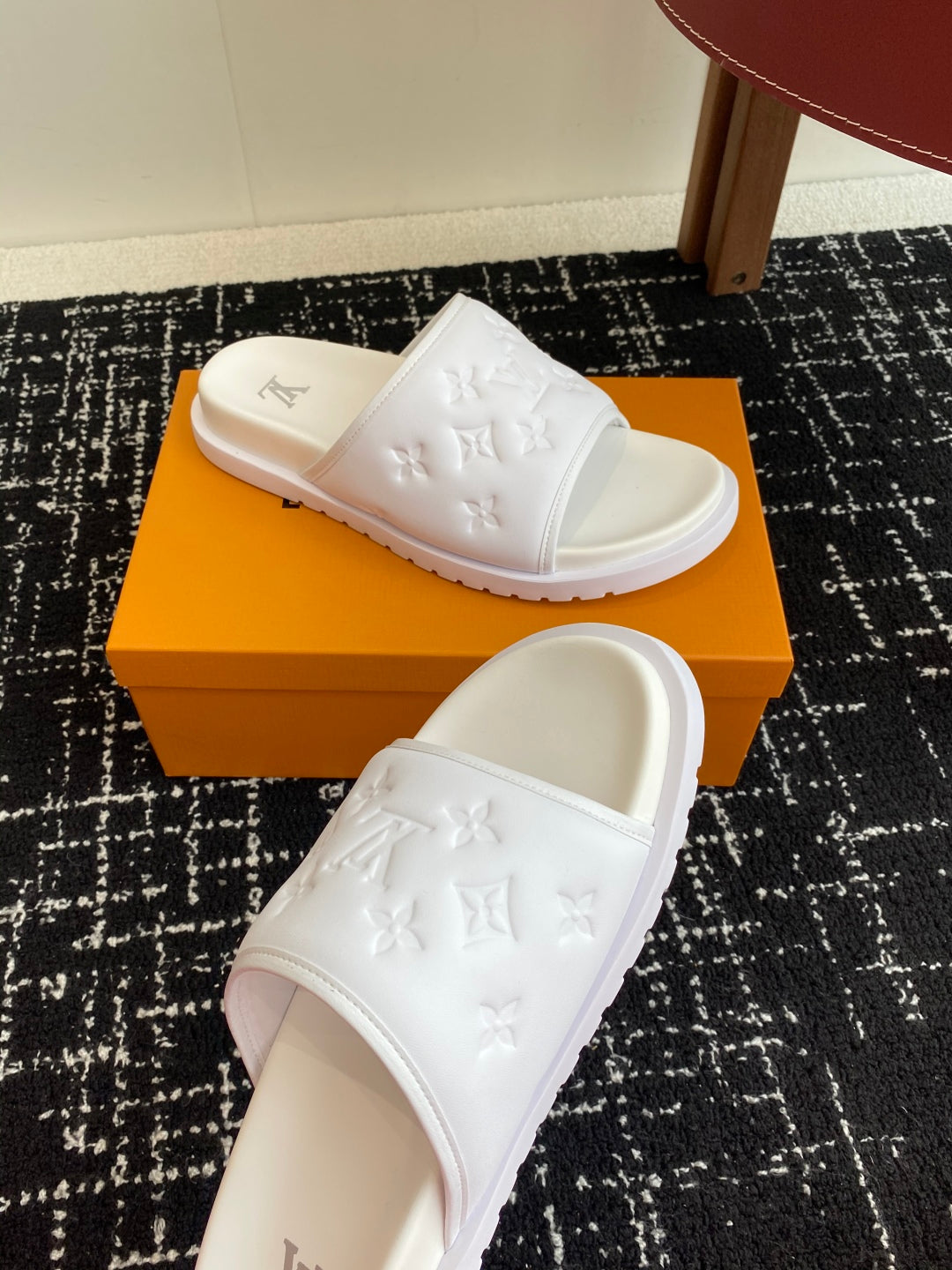 LuxluxHouse Best Quality Sandals Louis Vuitton