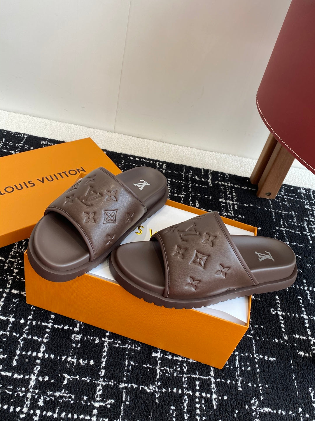 LuxluxHouse Best Quality Sandals Louis Vuitton