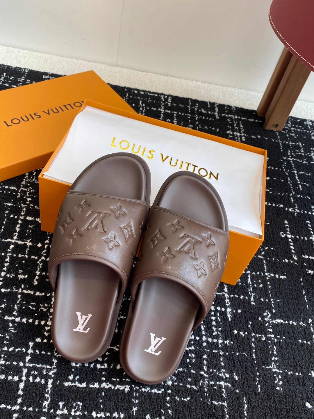 LuxluxHouse Best Quality Sandals Louis Vuitton