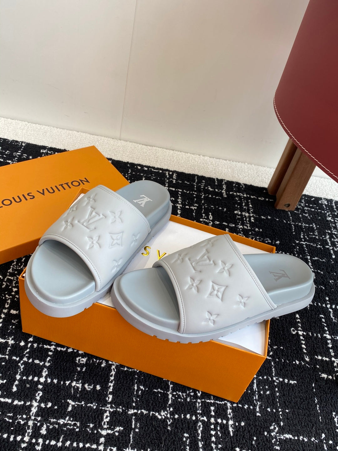 LuxluxHouse Best Quality Sandals Louis Vuitton