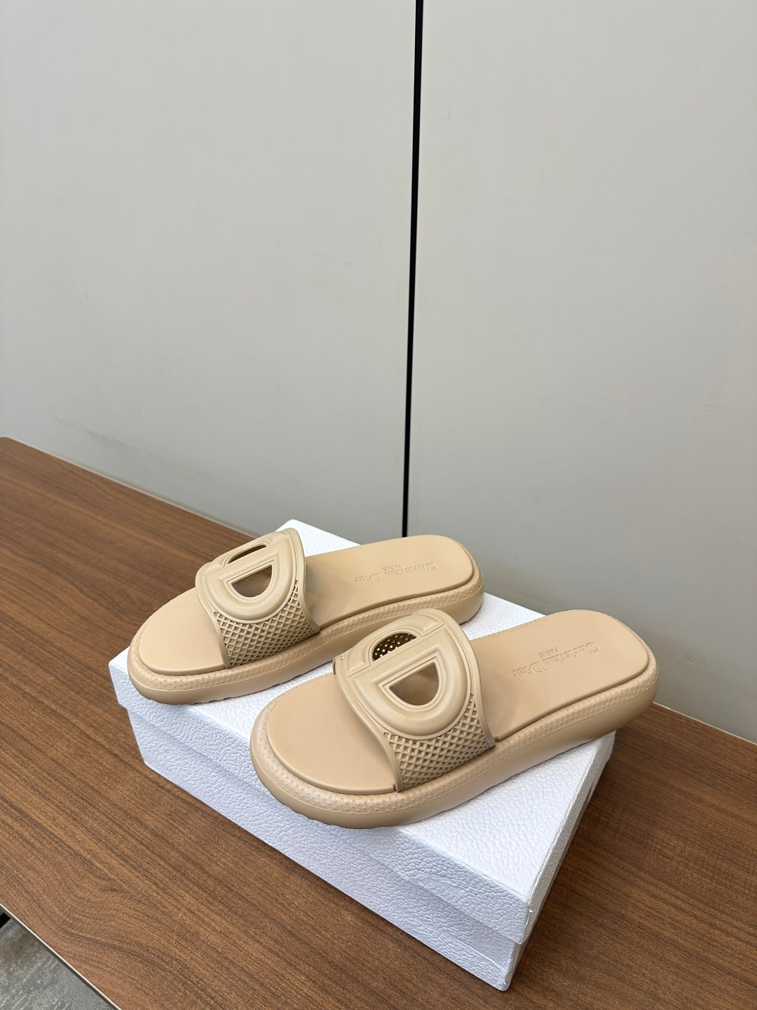 LuxluxHouse Best Quality Women Shoes Dior