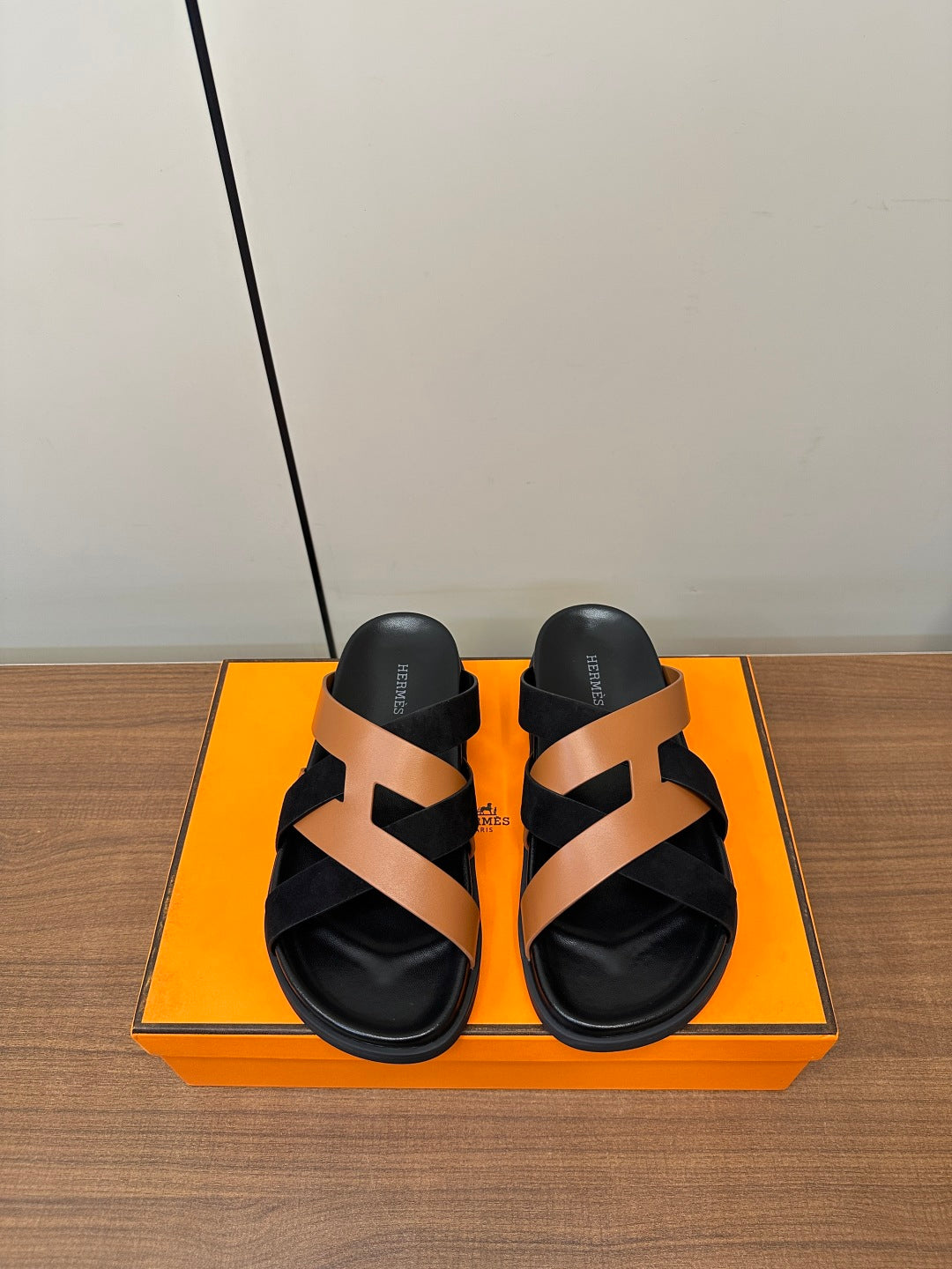 LuxluxHouse Best Quality Women Shoes Hermes