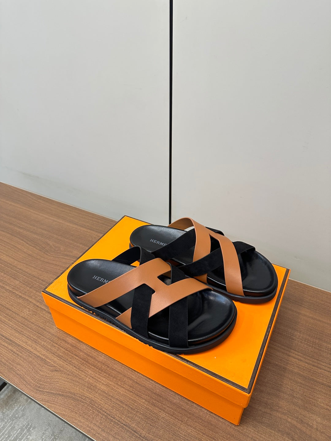 LuxluxHouse Best Quality Women Shoes Hermes
