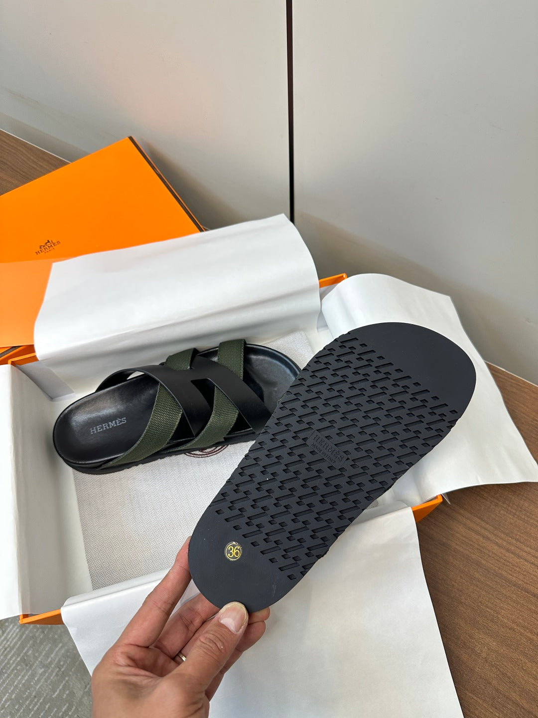 LuxluxHouse Best Quality Women Shoes Hermes