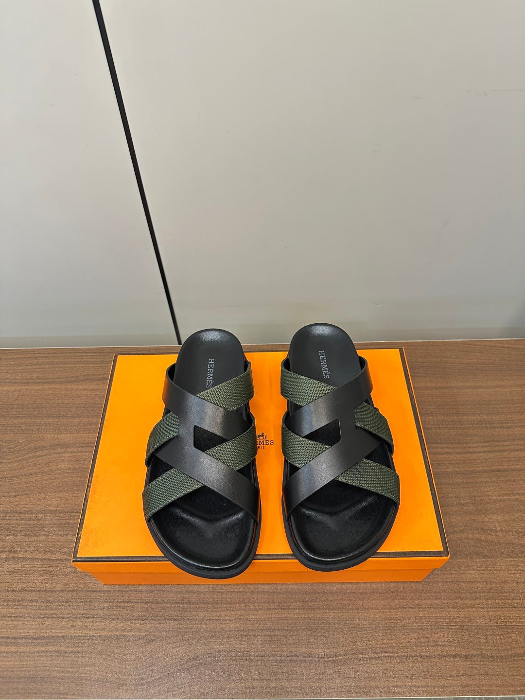 LuxluxHouse Best Quality Women Shoes Hermes