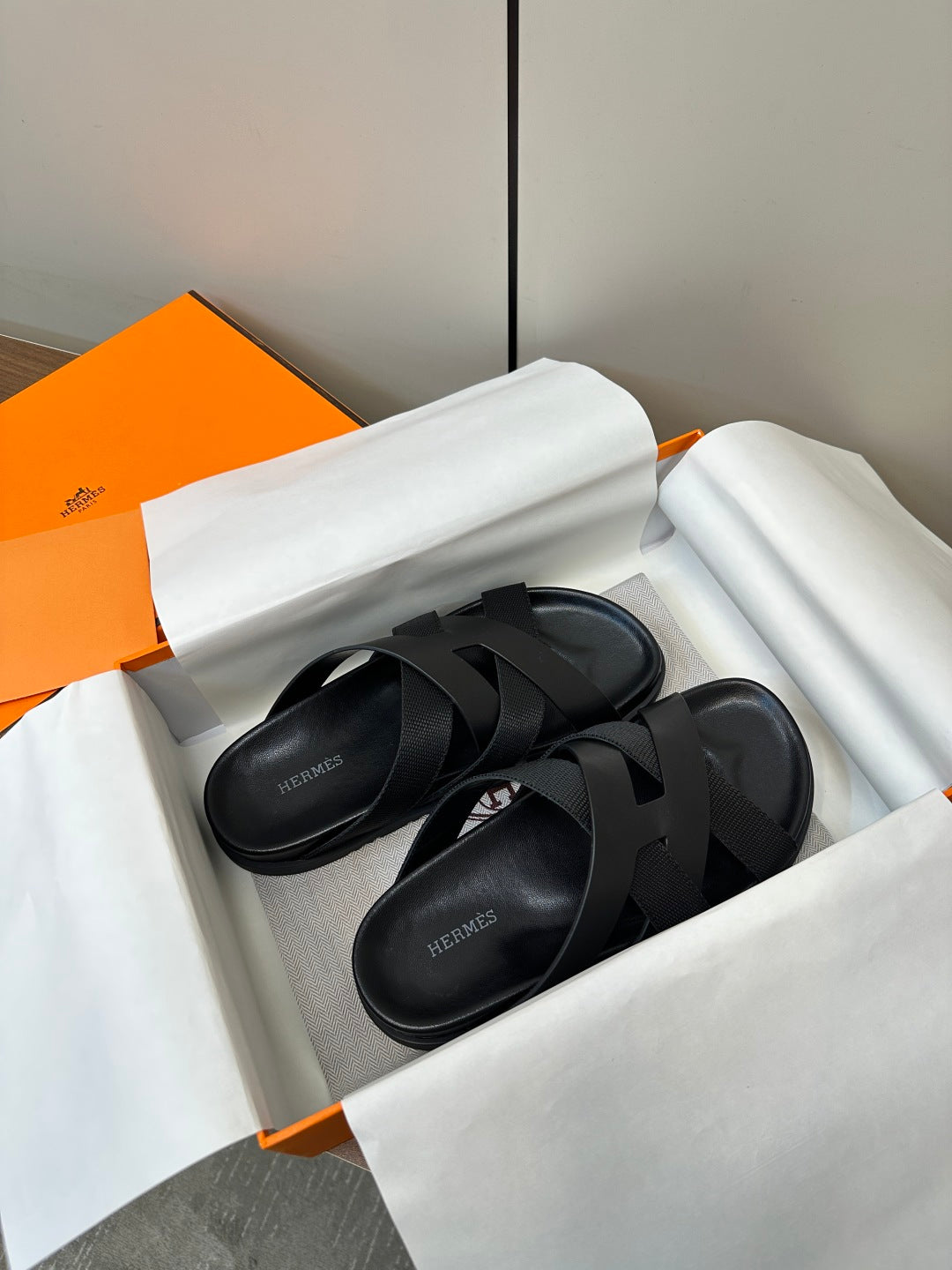 LuxluxHouse Best Quality Women Shoes Hermes