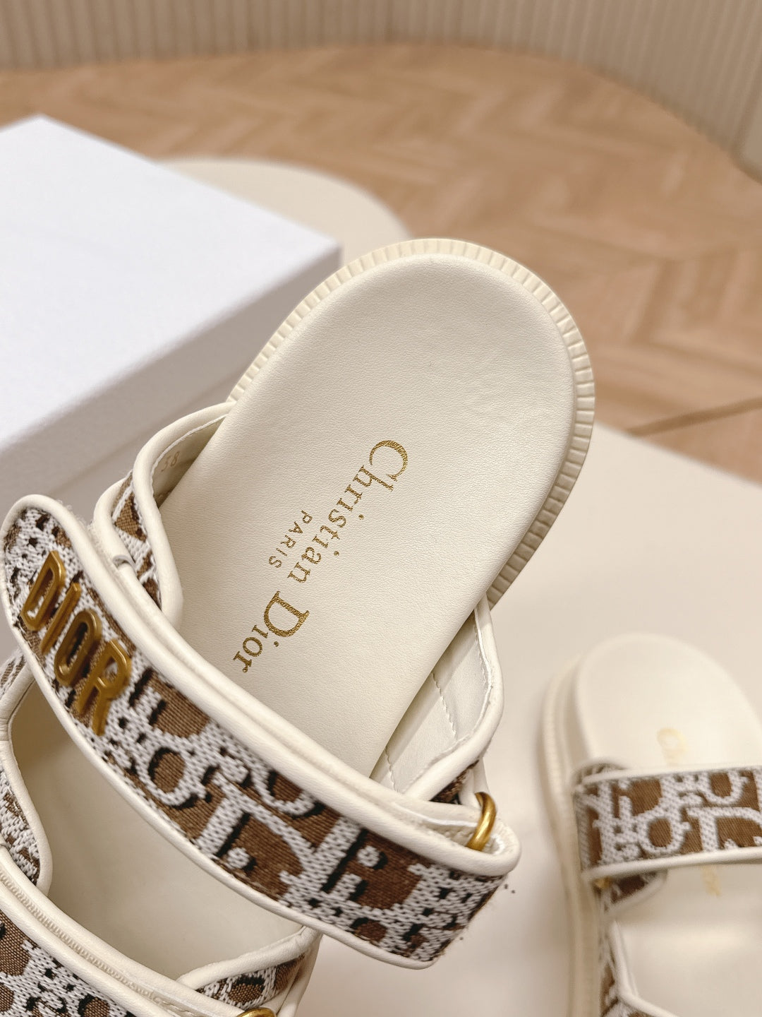 LuxluxHouse Best Quality Women Shoes Dior
