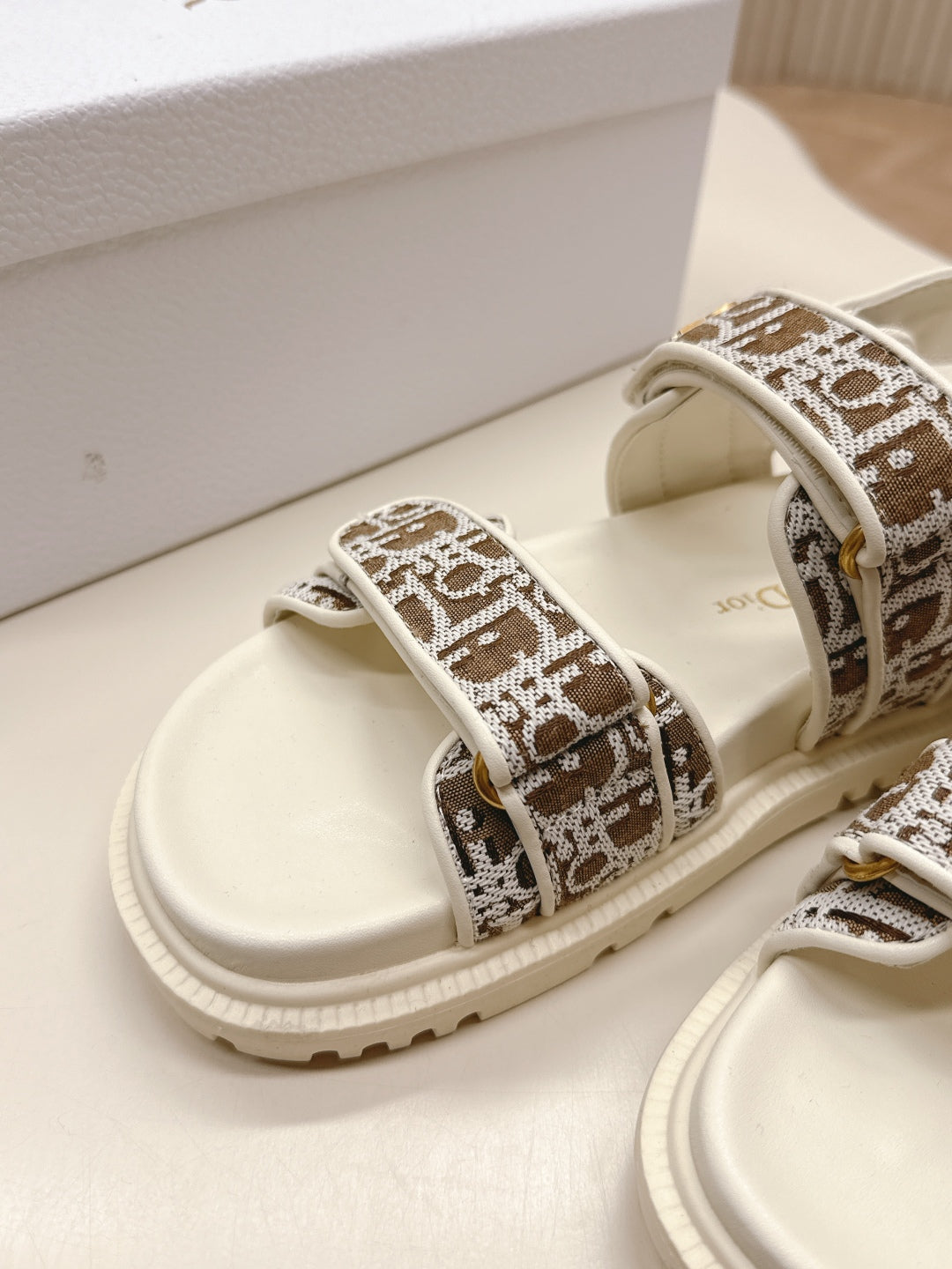 LuxluxHouse Best Quality Women Shoes Dior