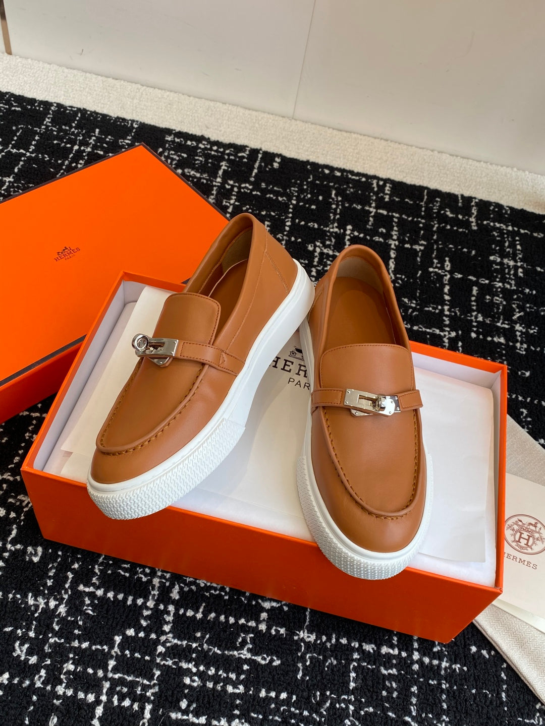LuxluxHouse Best Quality Shoes Hermes