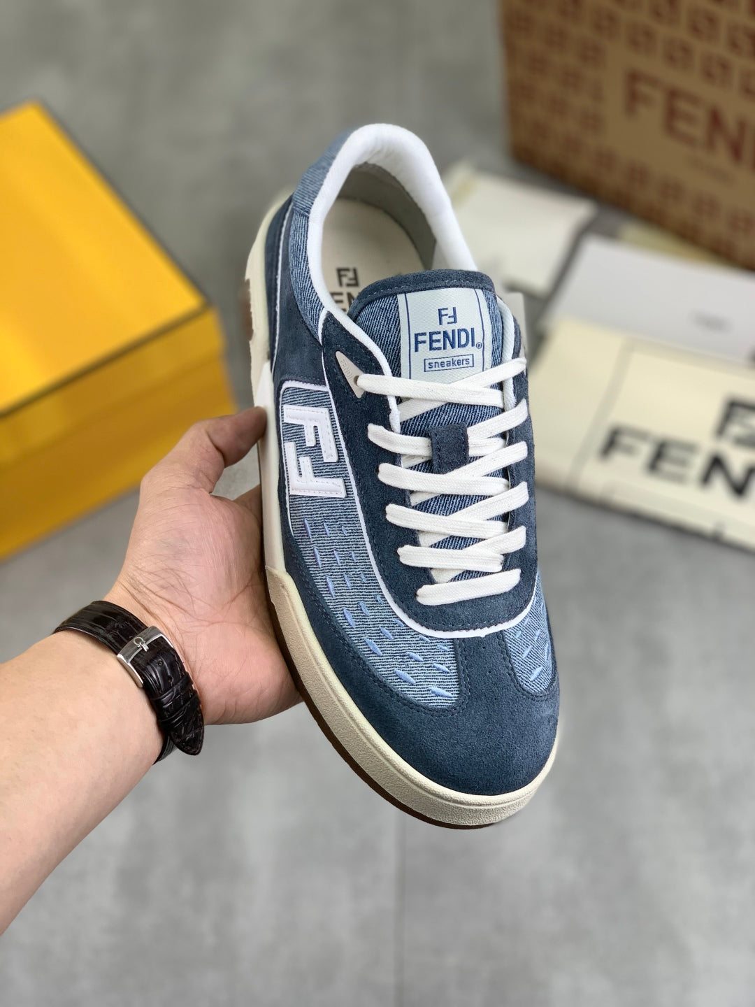 LuxluxHouse Best Quality Shoes Fendi