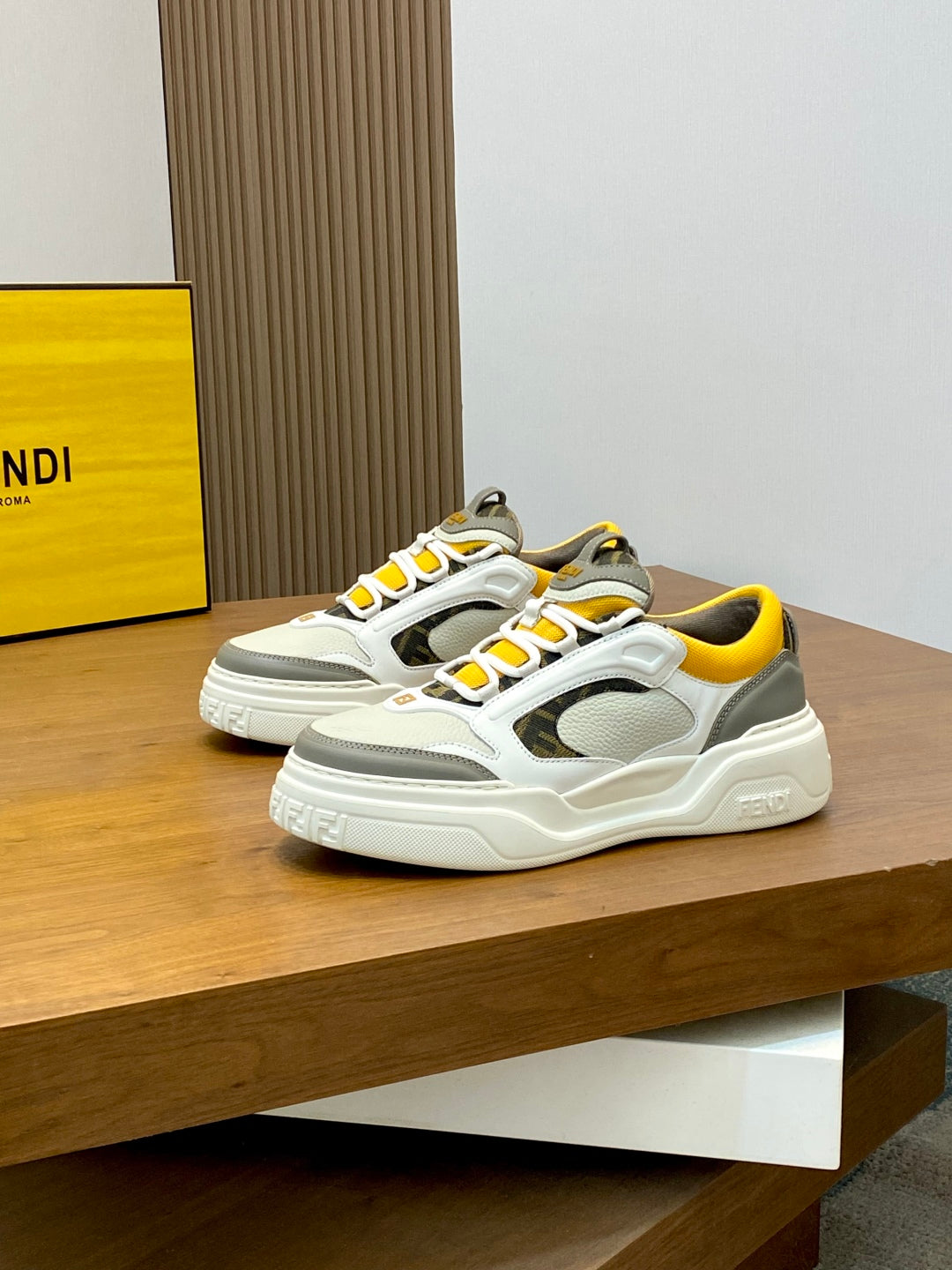 LuxluxHouse Best Quality Shoes Fendi