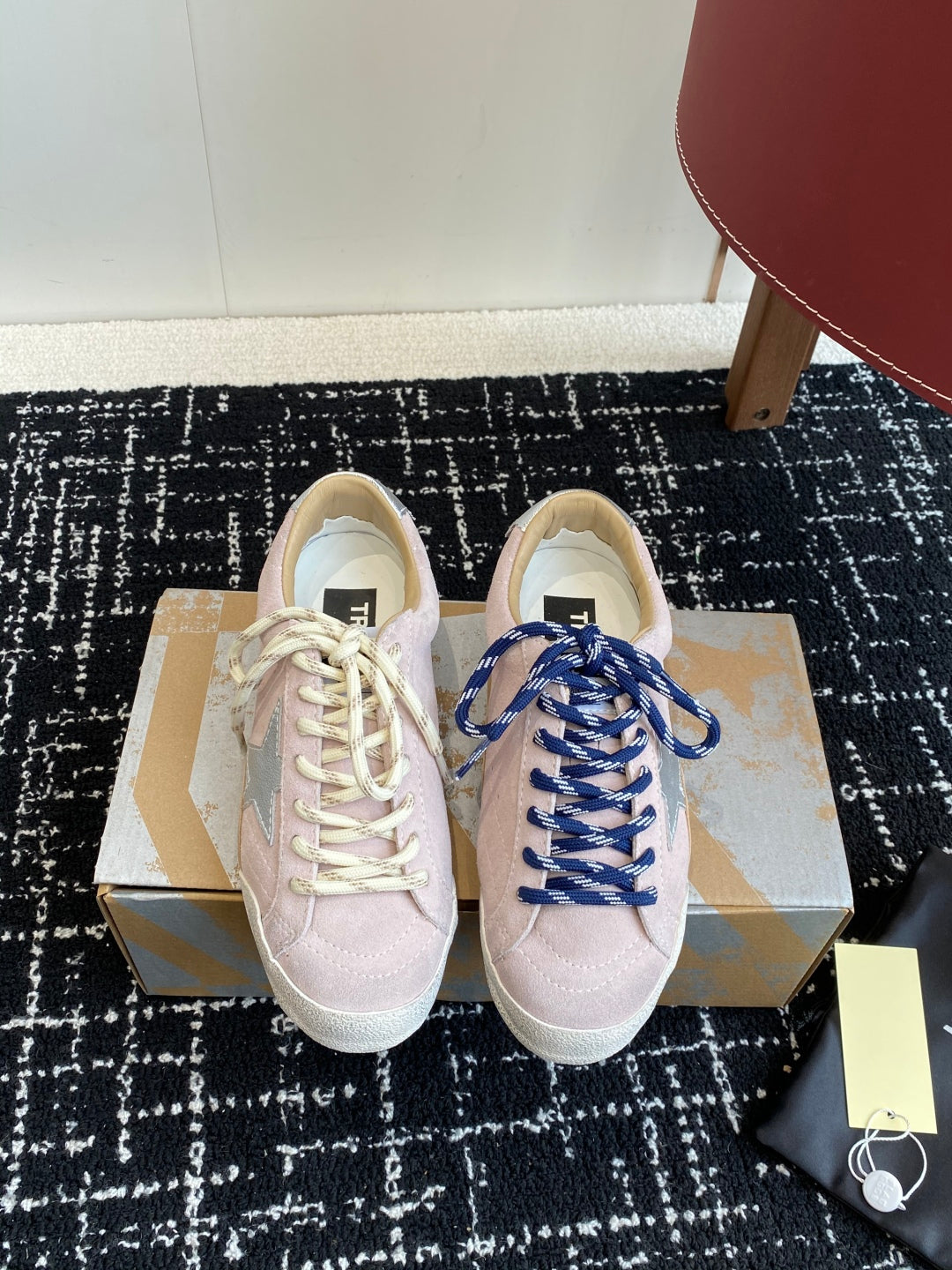 LuxluxHouse Best Quality Shoes Golden Goose