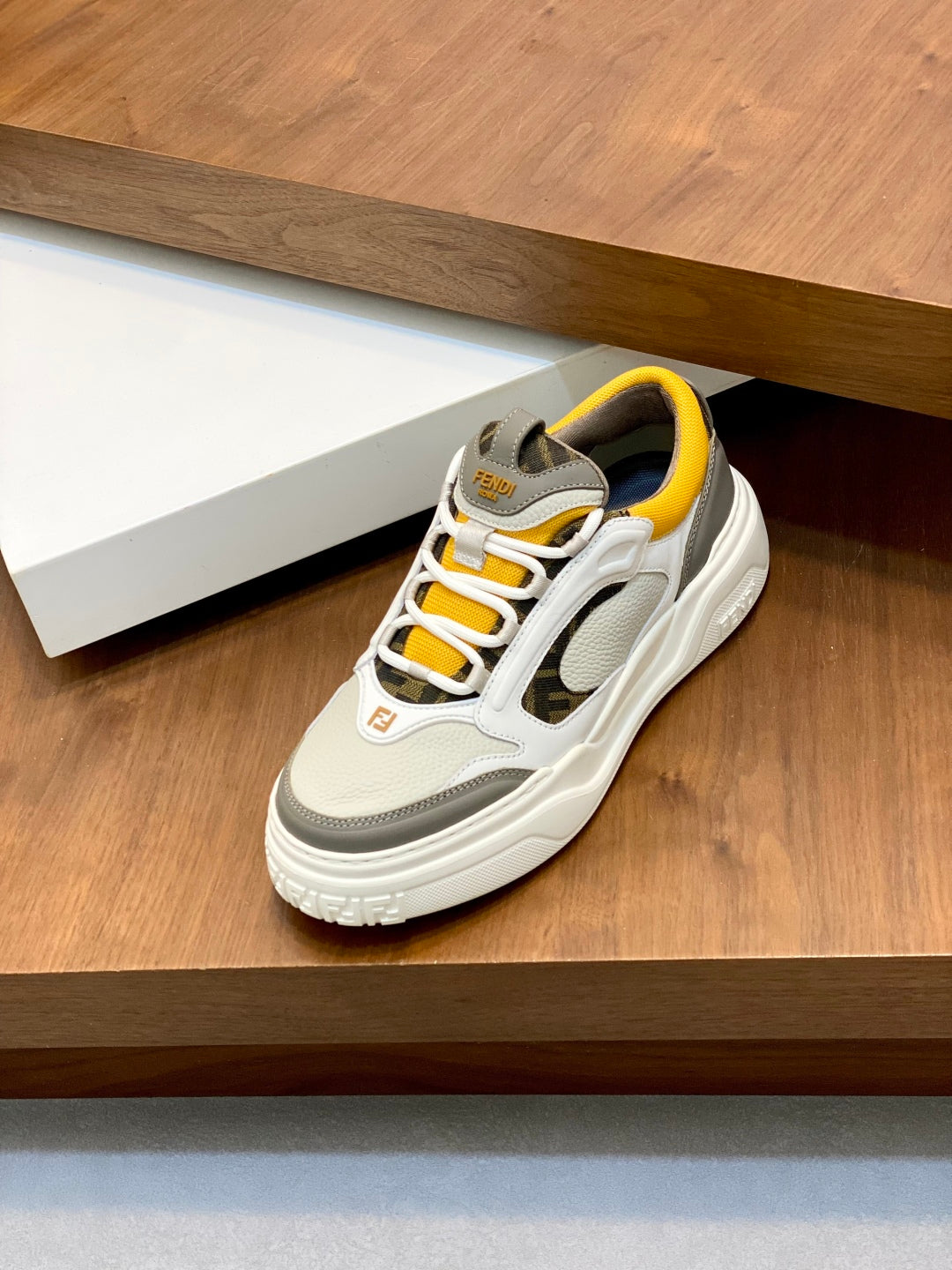 LuxluxHouse Best Quality Shoes Fendi