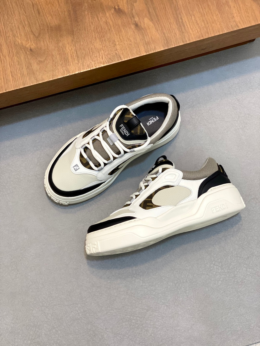LuxluxHouse Best Quality Shoes Fendi