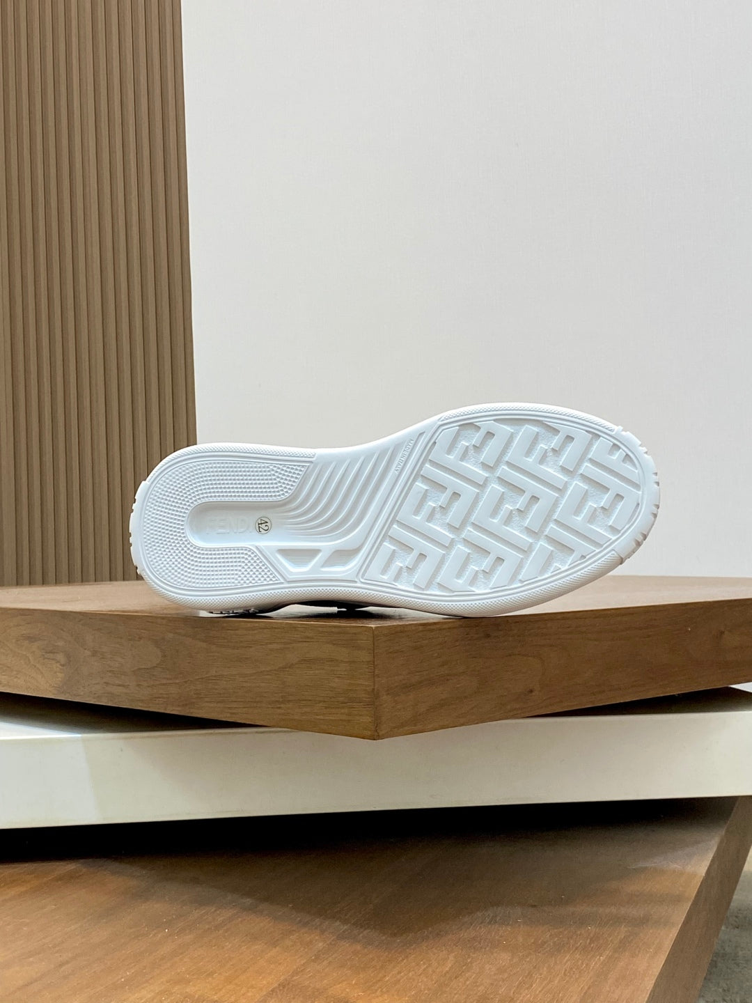 LuxluxHouse Best Quality Shoes Fendi
