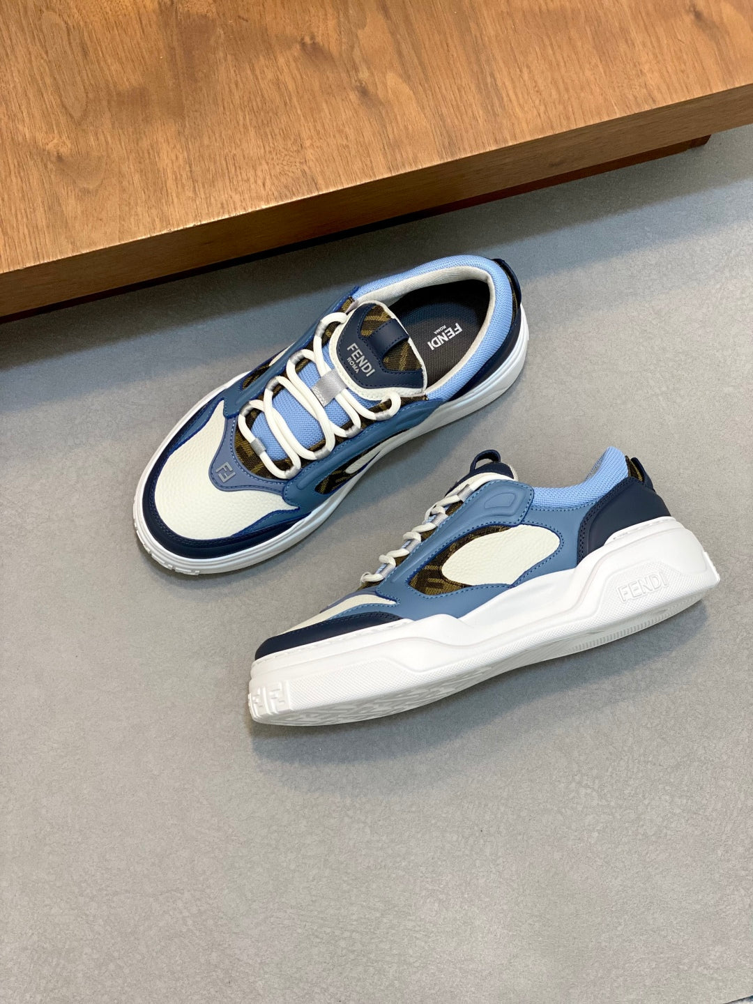 LuxluxHouse Best Quality Shoes Fendi