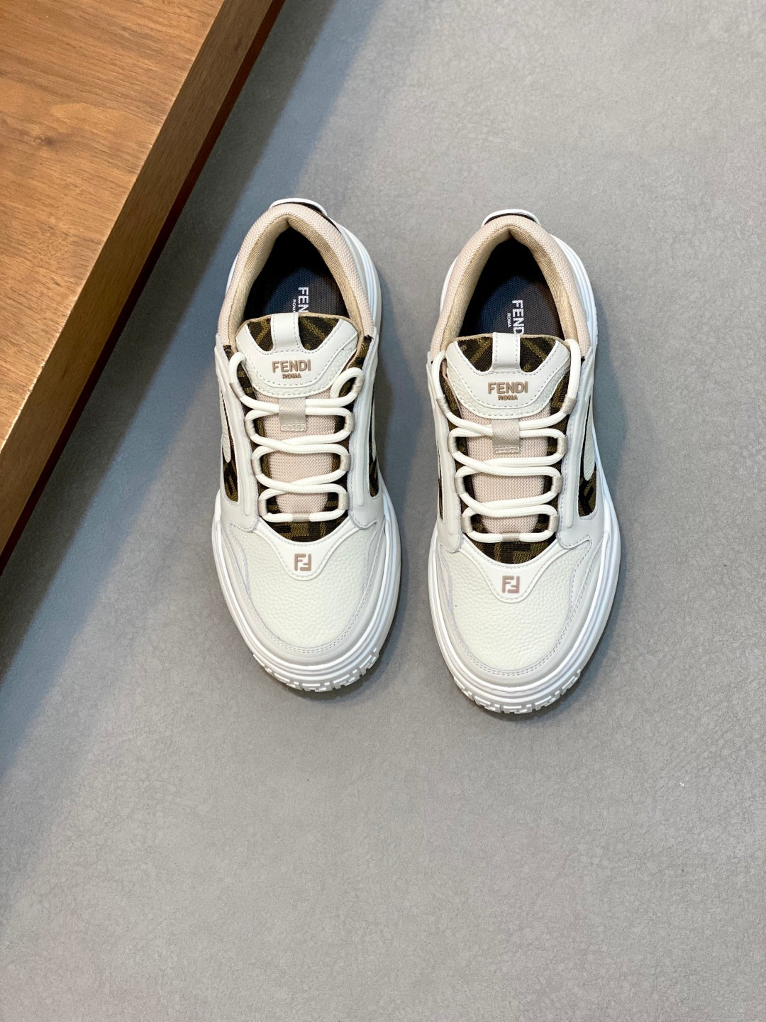 LuxluxHouse Best Quality Shoes Fendi