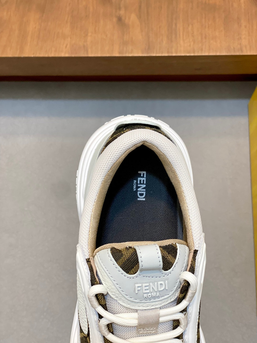 LuxluxHouse Best Quality Shoes Fendi