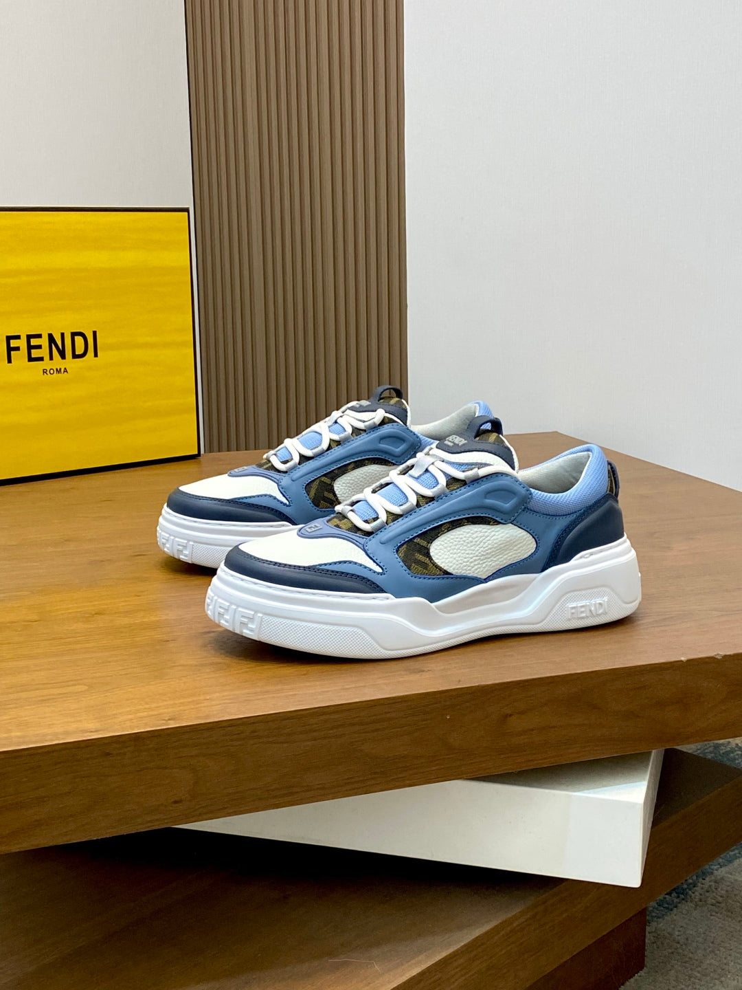 LuxluxHouse Best Quality Shoes Fendi