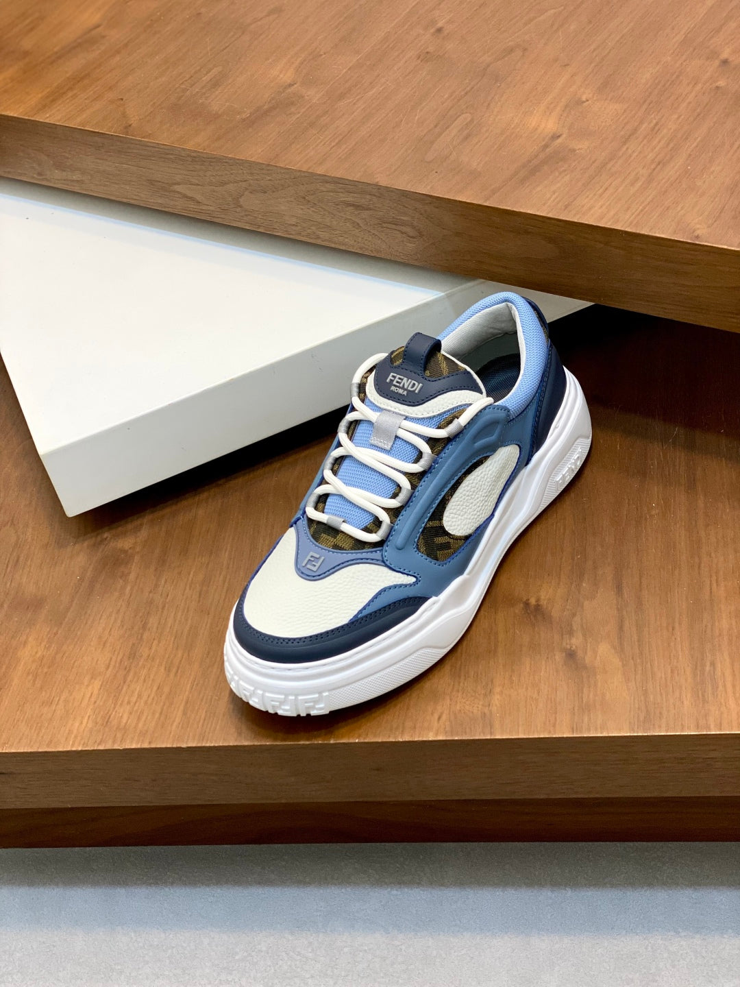 LuxluxHouse Best Quality Shoes Fendi