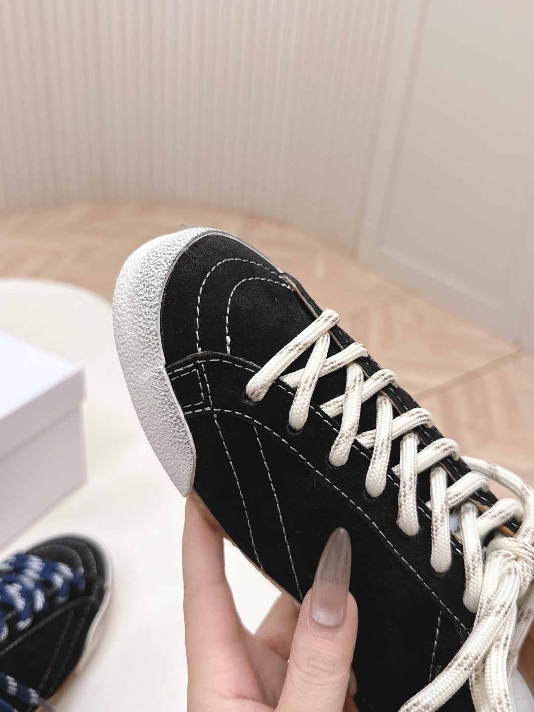 LuxluxHouse Best Quality Shoes Golden Goose