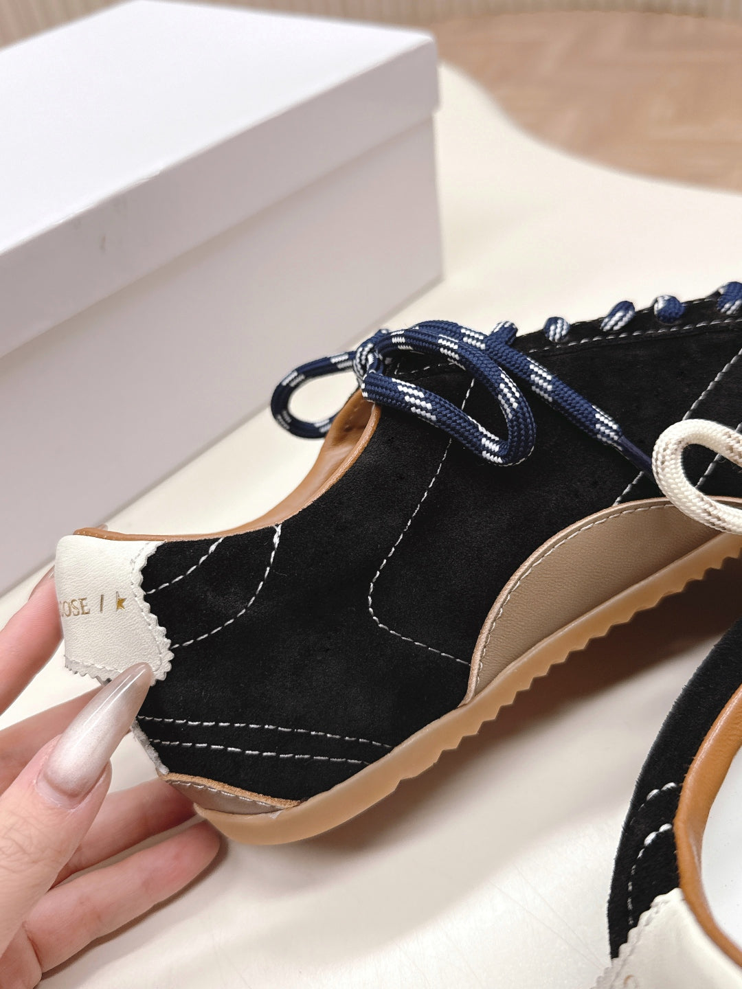 LuxluxHouse Best Quality Shoes Golden Goose