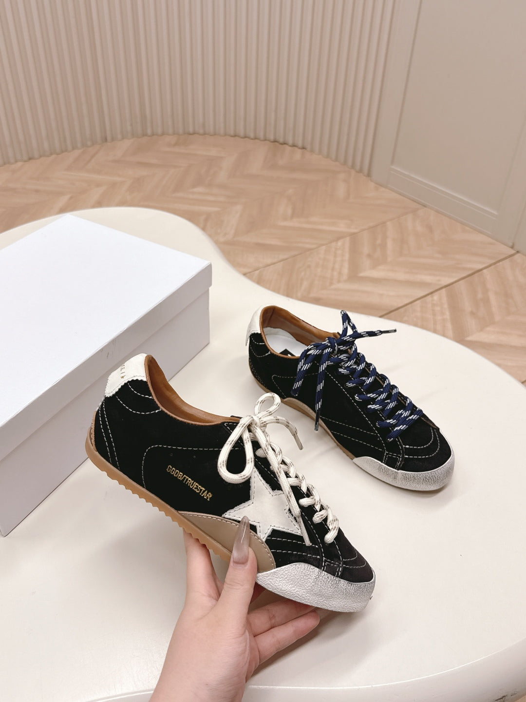 LuxluxHouse Best Quality Shoes Golden Goose