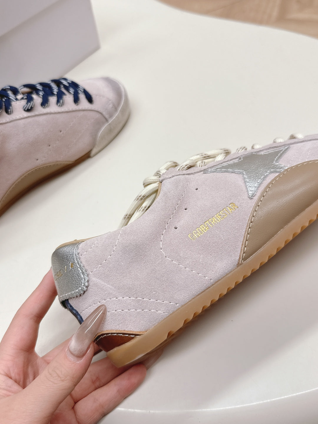 LuxluxHouse Best Quality Shoes Golden Goose