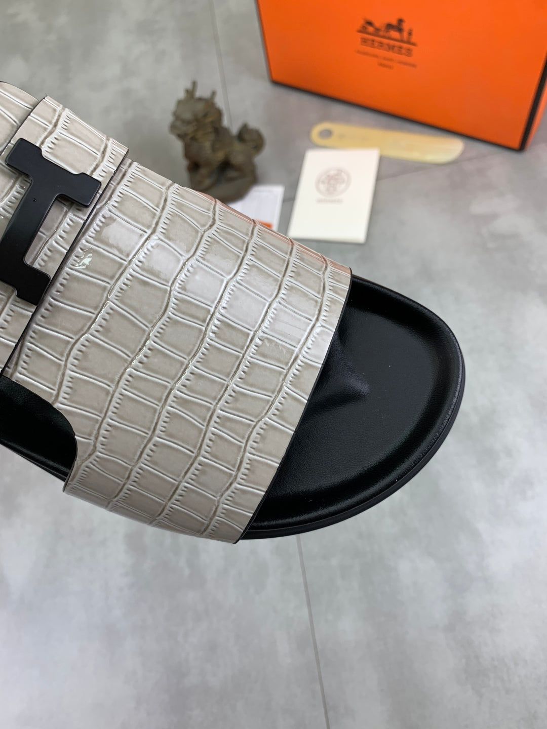 LuxluxHouse Best Quality Sandals Hermes