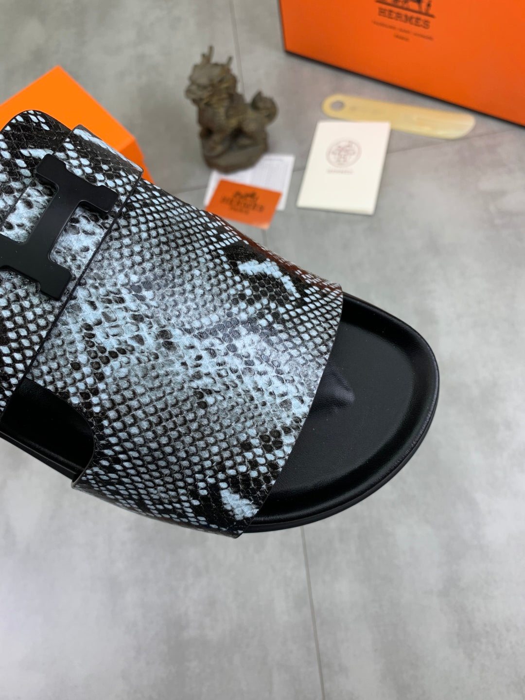 LuxluxHouse Best Quality Sandals Hermes