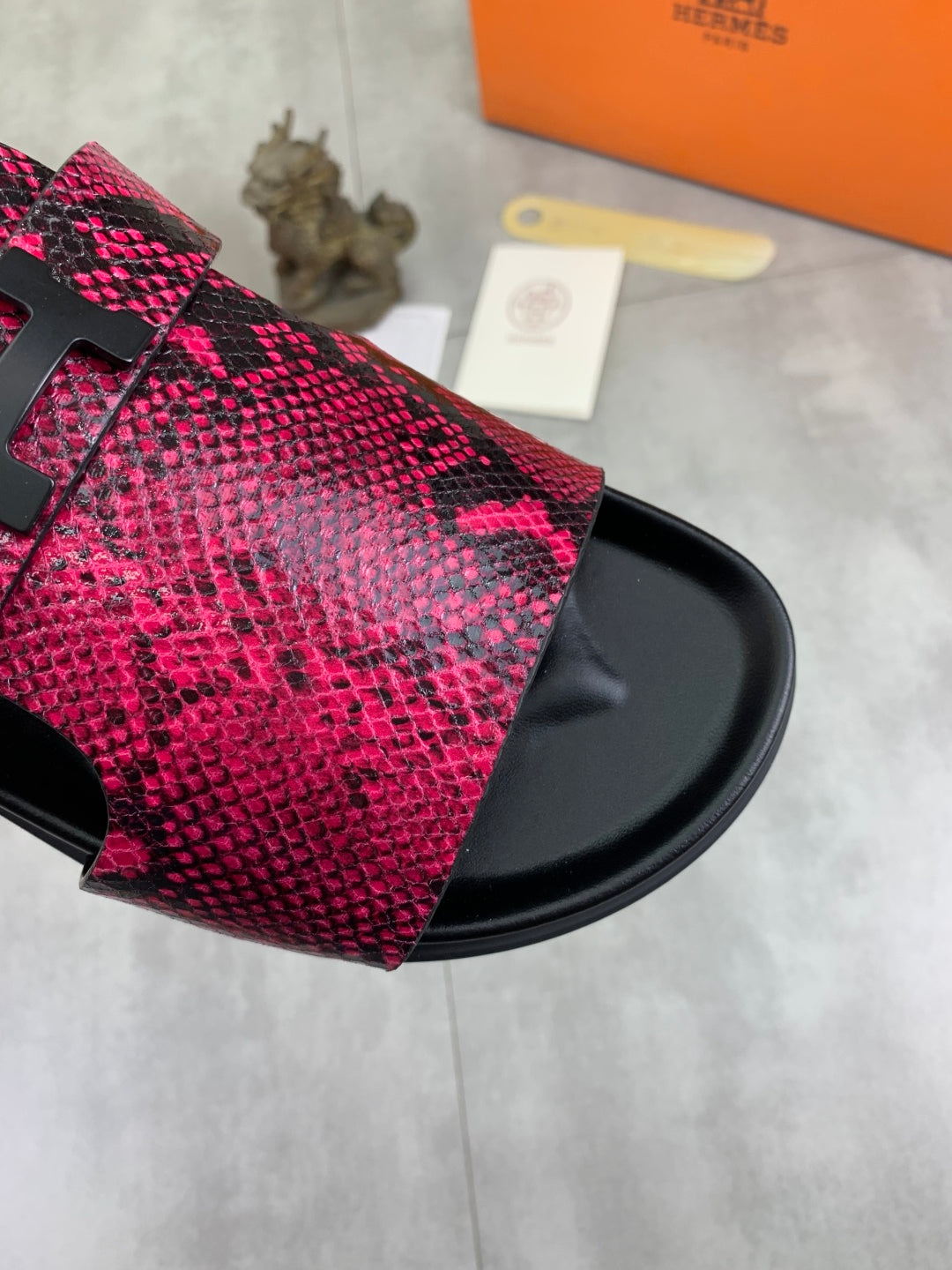 LuxluxHouse Best Quality Sandals Hermes