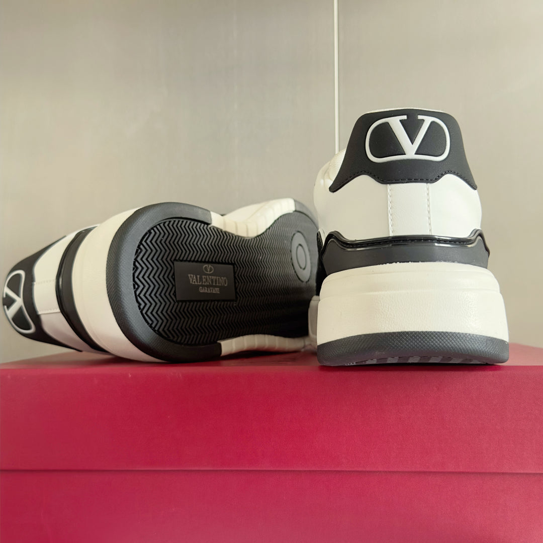 LuxluxHouse Best Quality Valentino Women Shoes