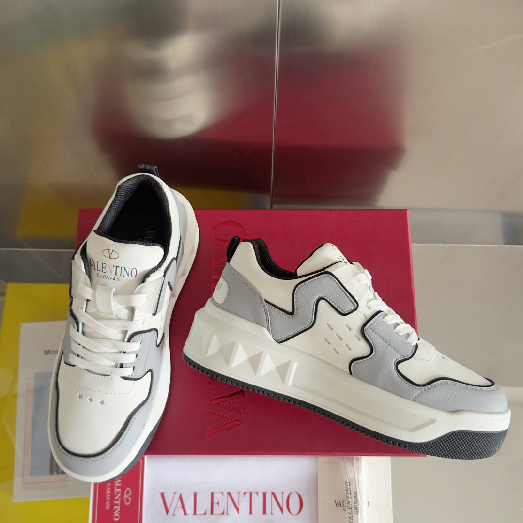 LuxluxHouse Best Quality Valentino Women Shoes
