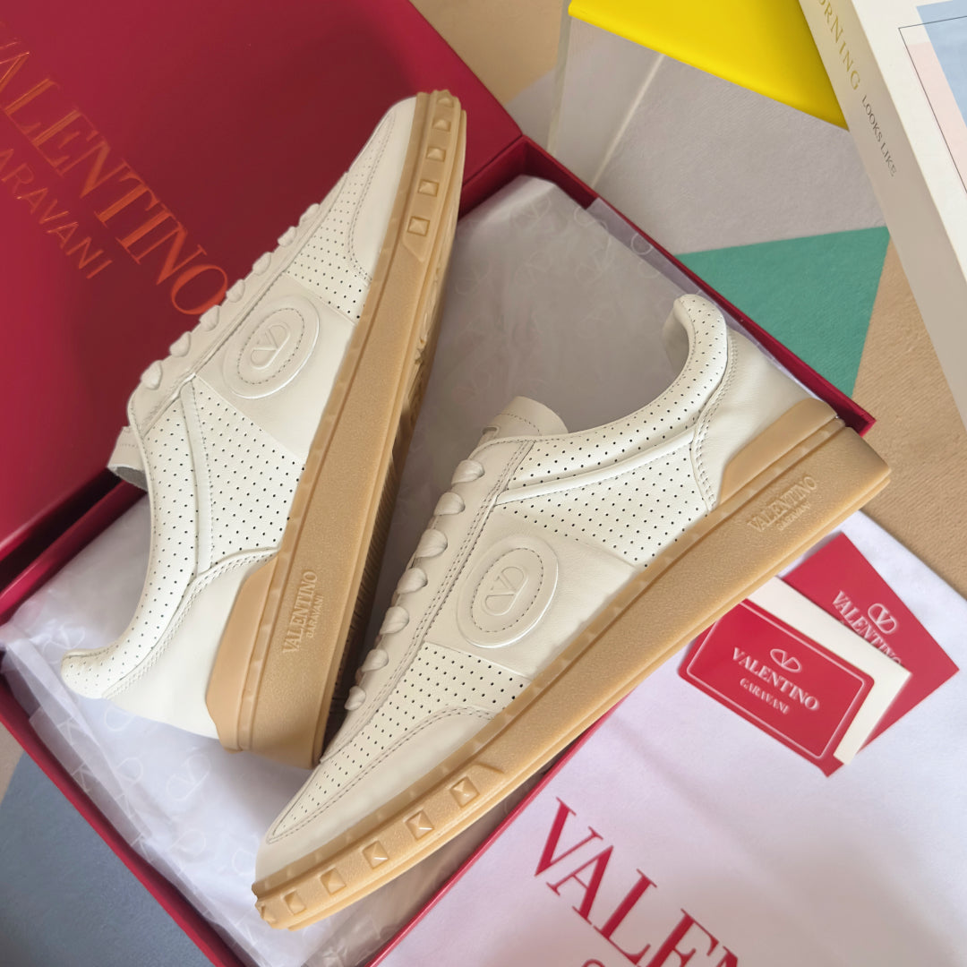 LuxluxHouse Best Quality Valentino Women Shoes