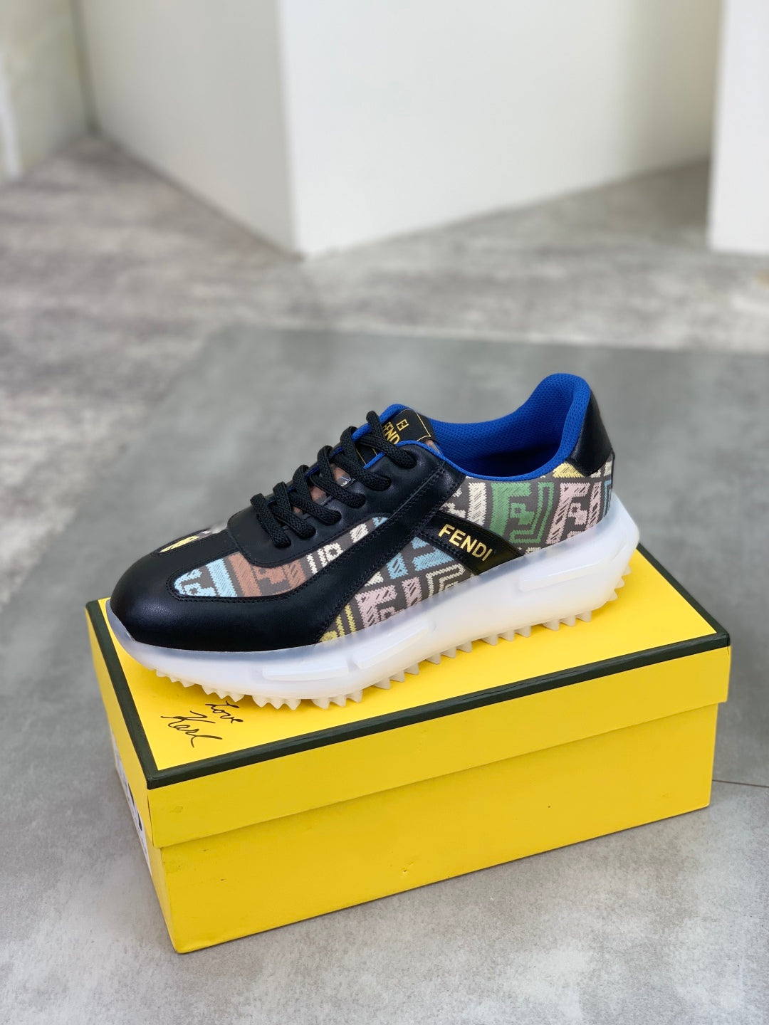LuxluxHouse Best Quality Shoes Fendi