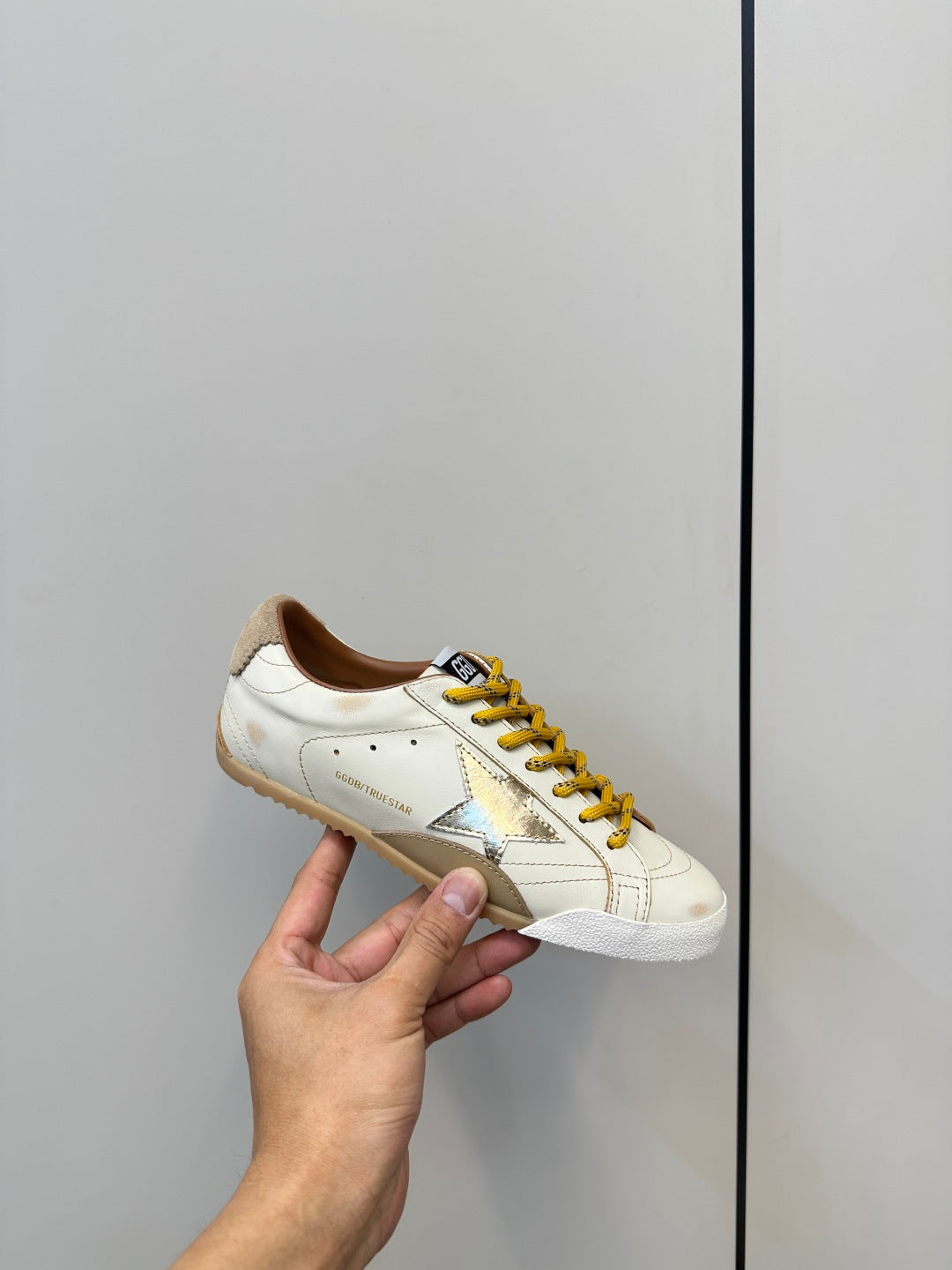 LuxluxHouse Best Quality Shoes Golden Goose